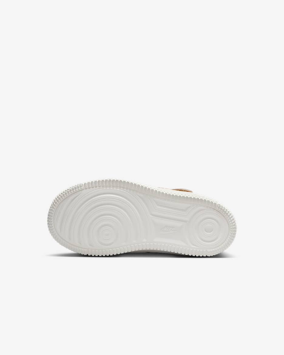 Nike Force 1 Low SE EasyOn Younger Kids Shoes